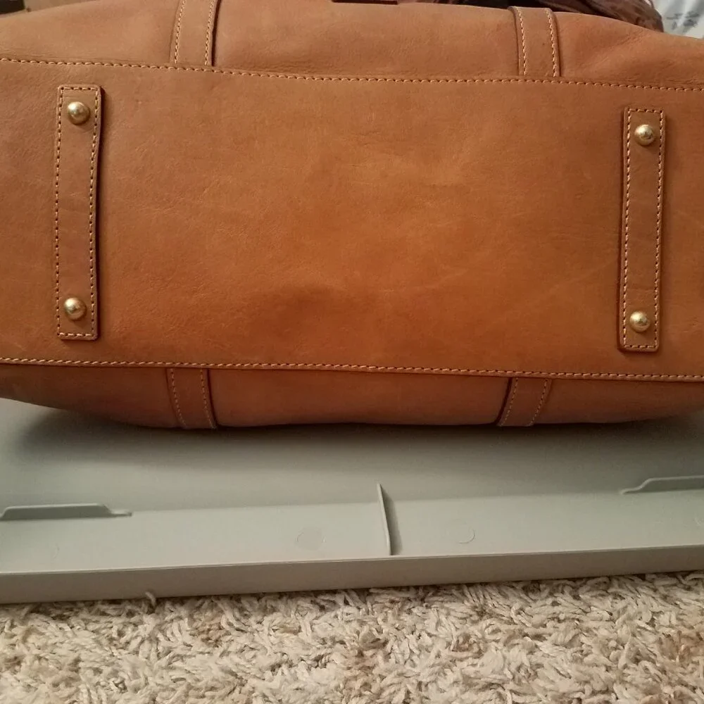Dooney & Bourke domed buckle satchel - Picture 4 of 11